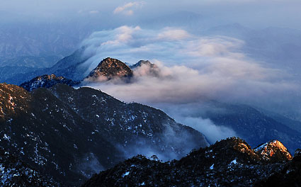 雪后三清山日出日落